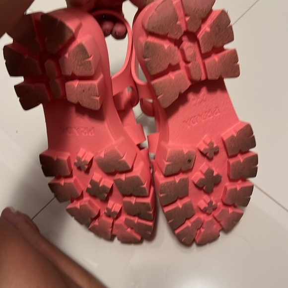 Pink Prada platform, sandals - Picture 6 of 6